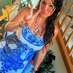 Venus lace maxi dress size M